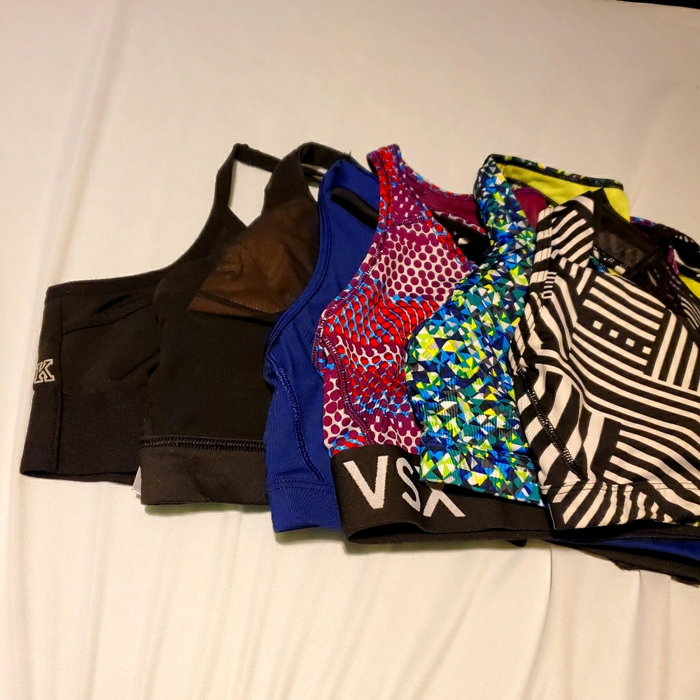 SOLD 6 VS/Pink Sports Bras